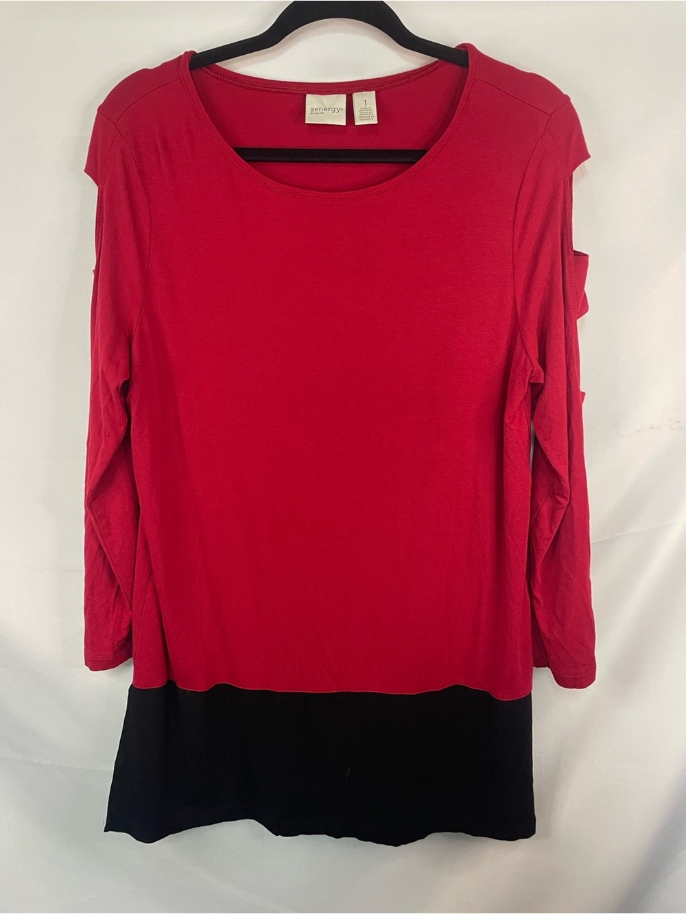 Zenergy are blouse with color blocking and super cute sleeves! Travel worthy!